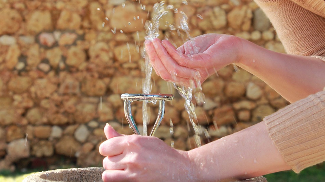 Обеспечение питьевой водой гостиниц и курортов 